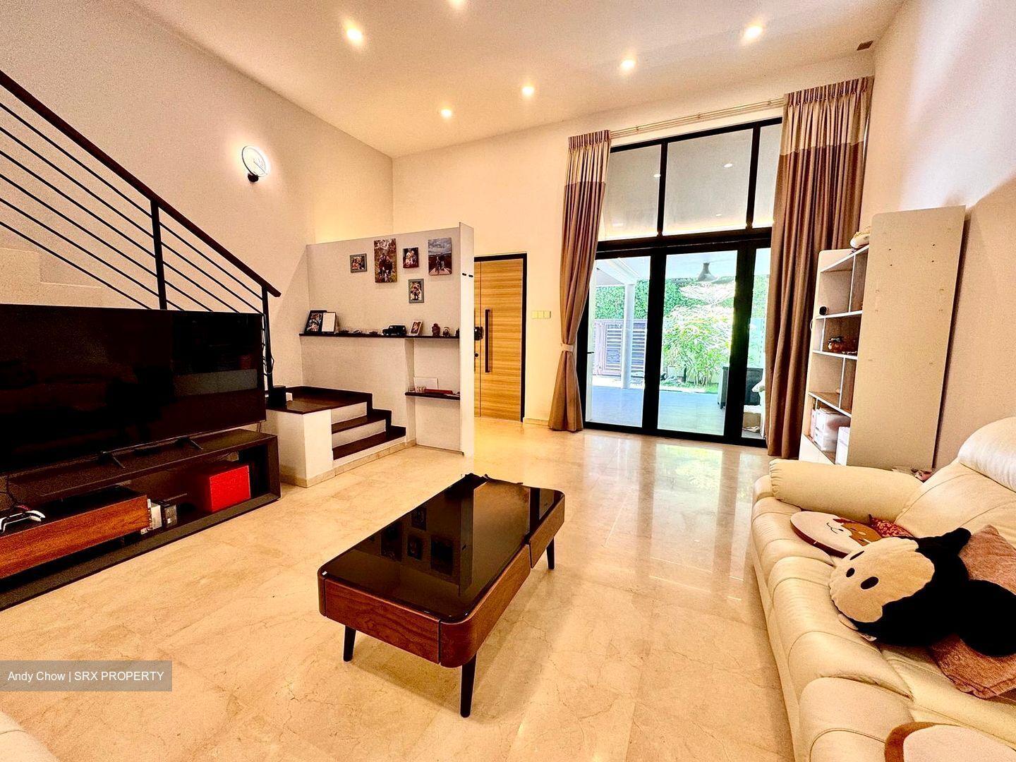 Tai Hwan Park (D19), Terrace #546483501